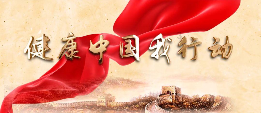 逃离废弃的卡车场