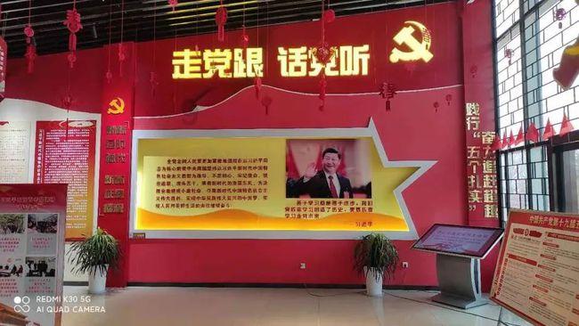 逃离部落洞穴