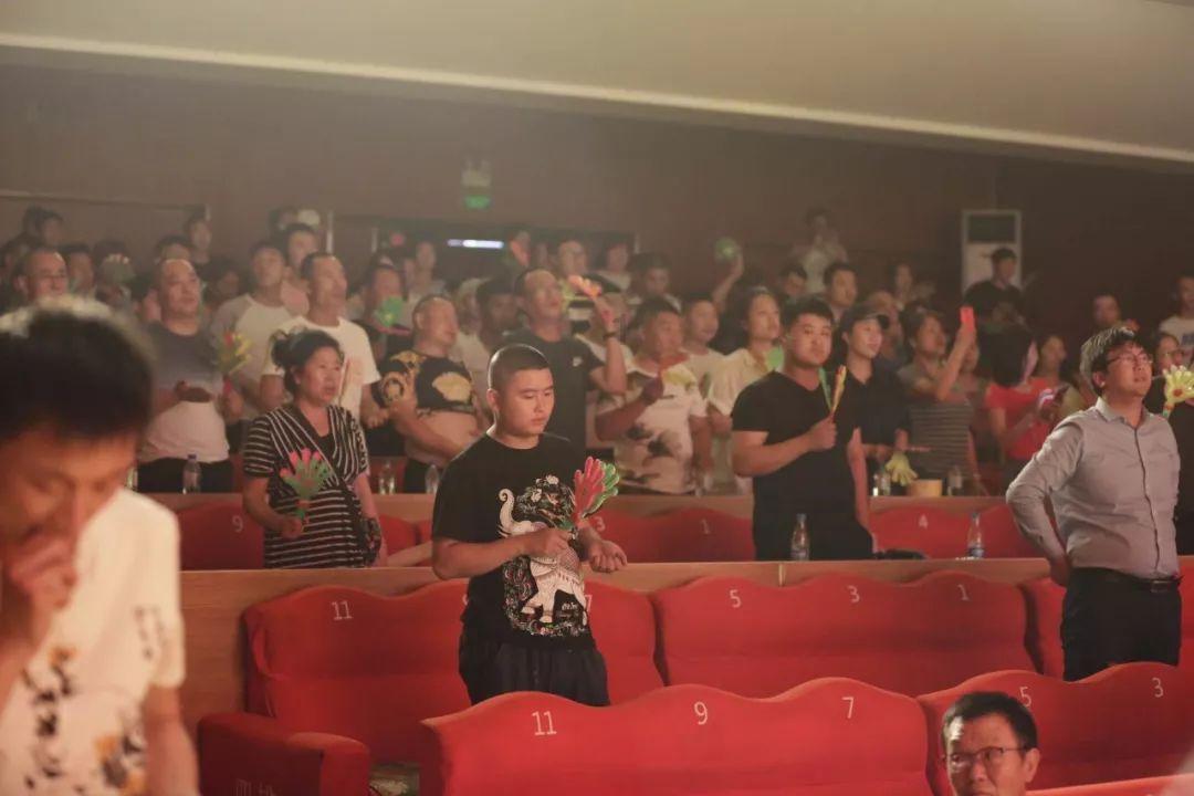 因为今天是本科二批三志愿和专科提前批还有专科批一起填报志愿的时间，这些可以一起填吗，互相会不会影响游戏画面